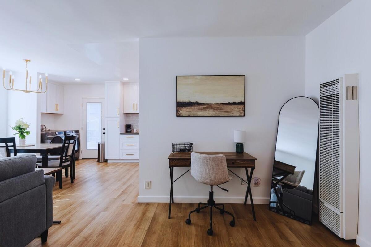 Cozy Modern 3 Bed 1 Bath Home - Pet Friendly! Lawndale Eksteriør bilde